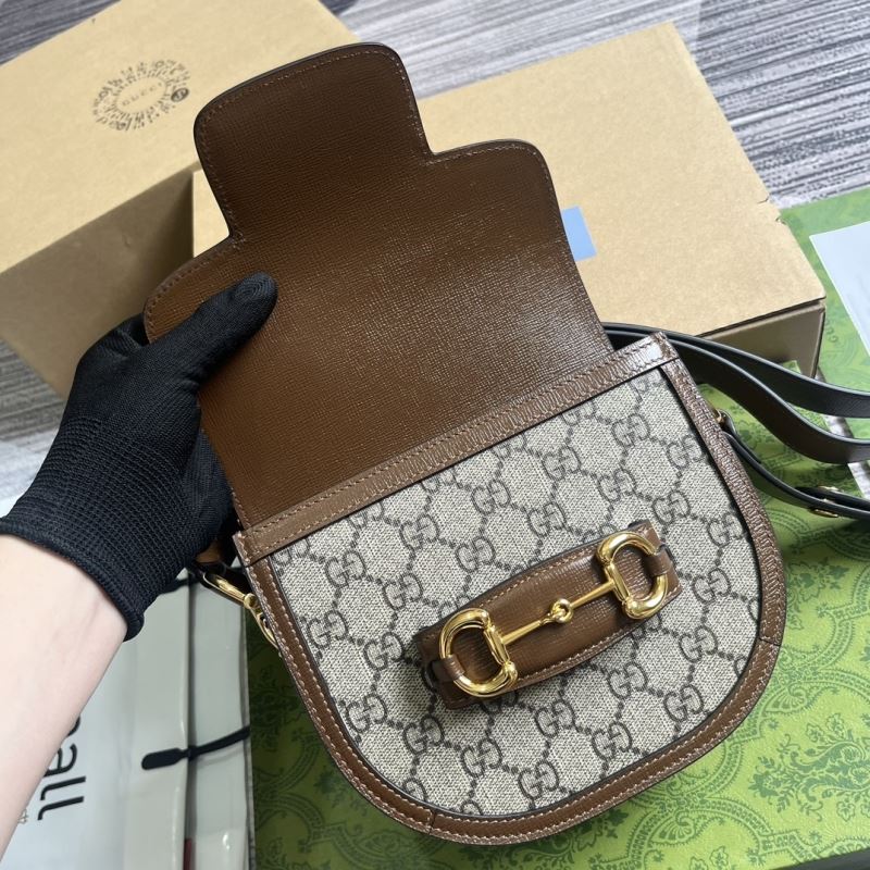 Gvc*1 horsebit bags